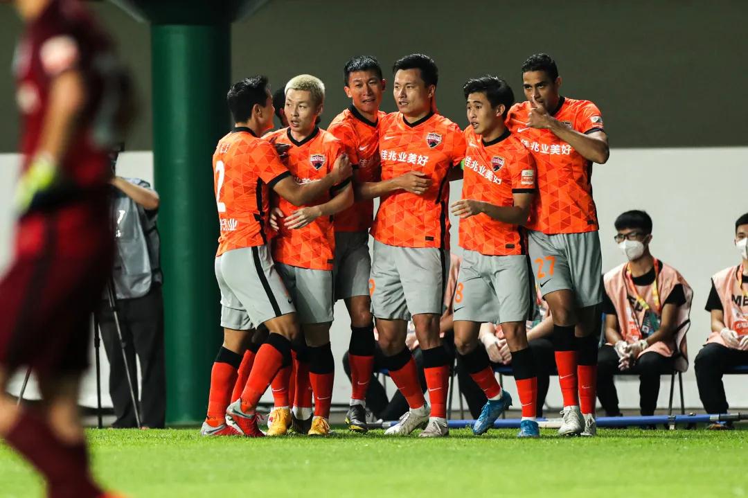ماتشالريالوليفربولبثمباشراليوممواجهةأسطوريةفيدوريأبطالأوروبا